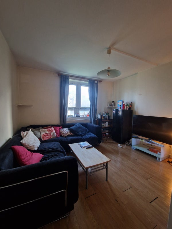 Room Darling Row in Greater London