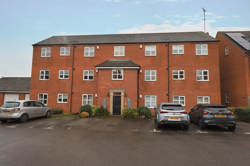 Flat Pickering Place in Hinckley and Bosworth