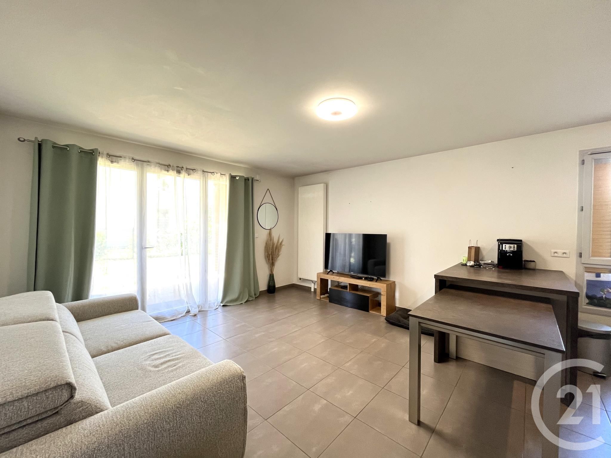 Appartement Rue Simone de Beauvoir à Aix-les-Bains