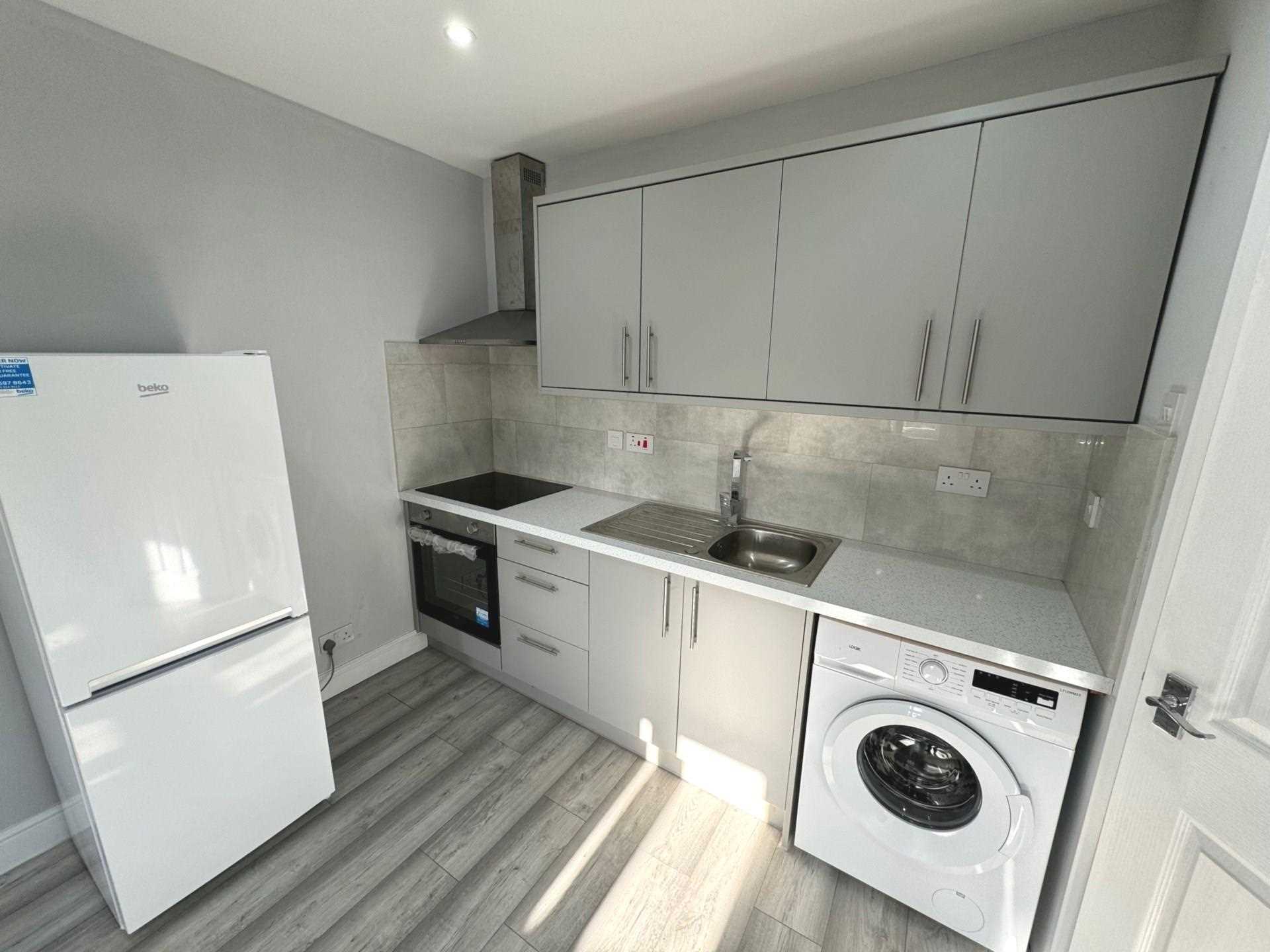 Flat Tilehurst Road in Reading