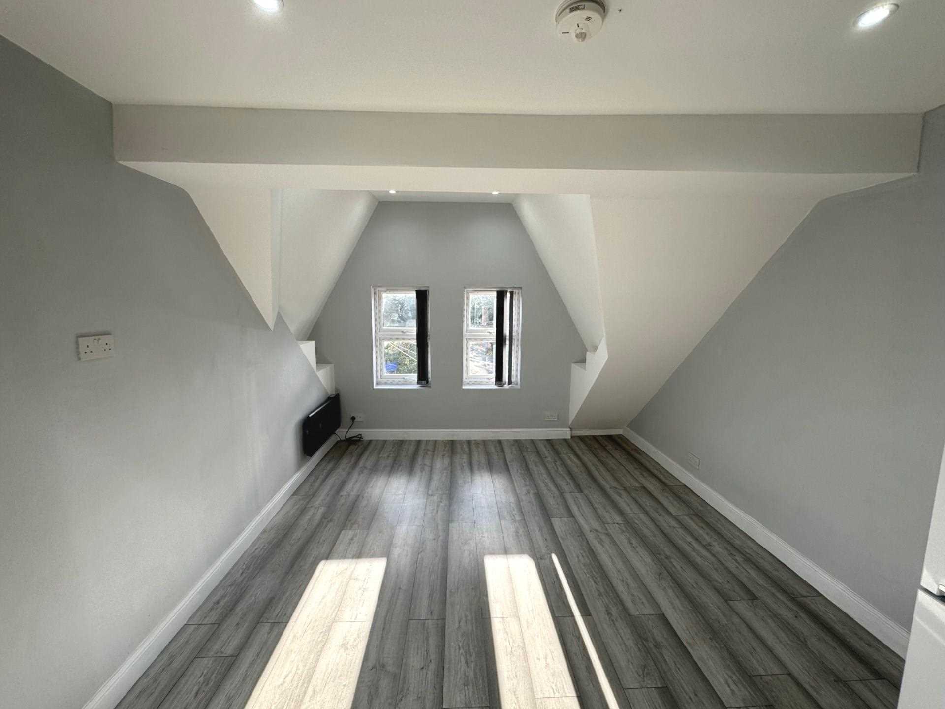Flat Tilehurst Road in Reading