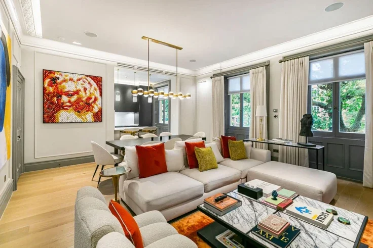 Flat Addison Road in Greater London