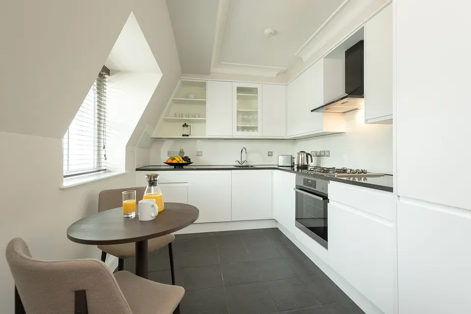 Flat Prince of Wales Terrace in Greater London