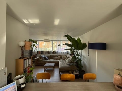 Room Brabham Close in Manchester