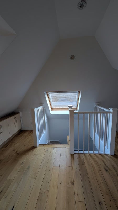 Room Corringway in Greater London