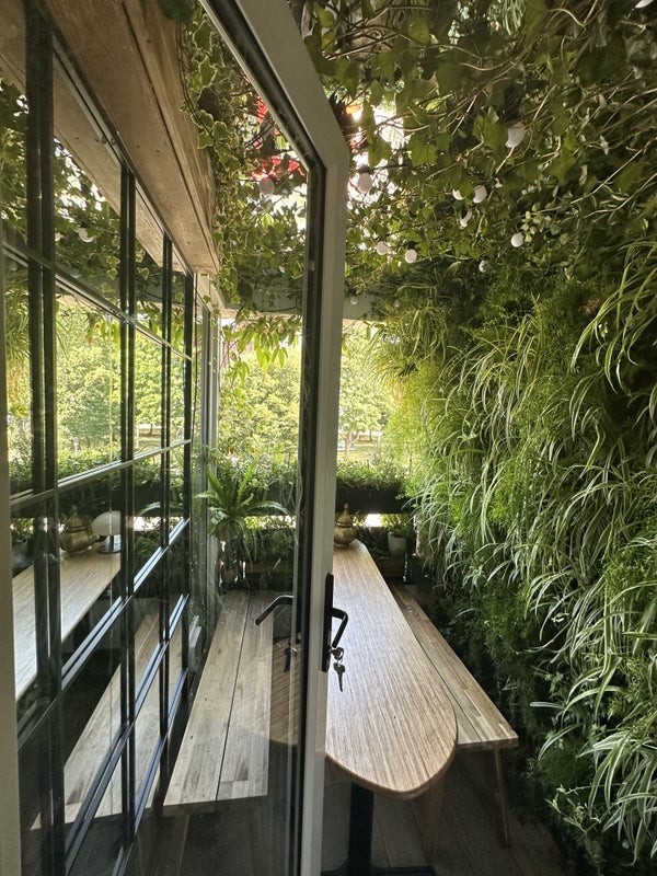 Room Challice Way in Greater London