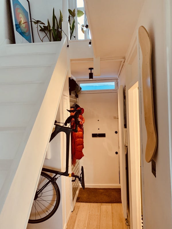 Room Challice Way in Greater London