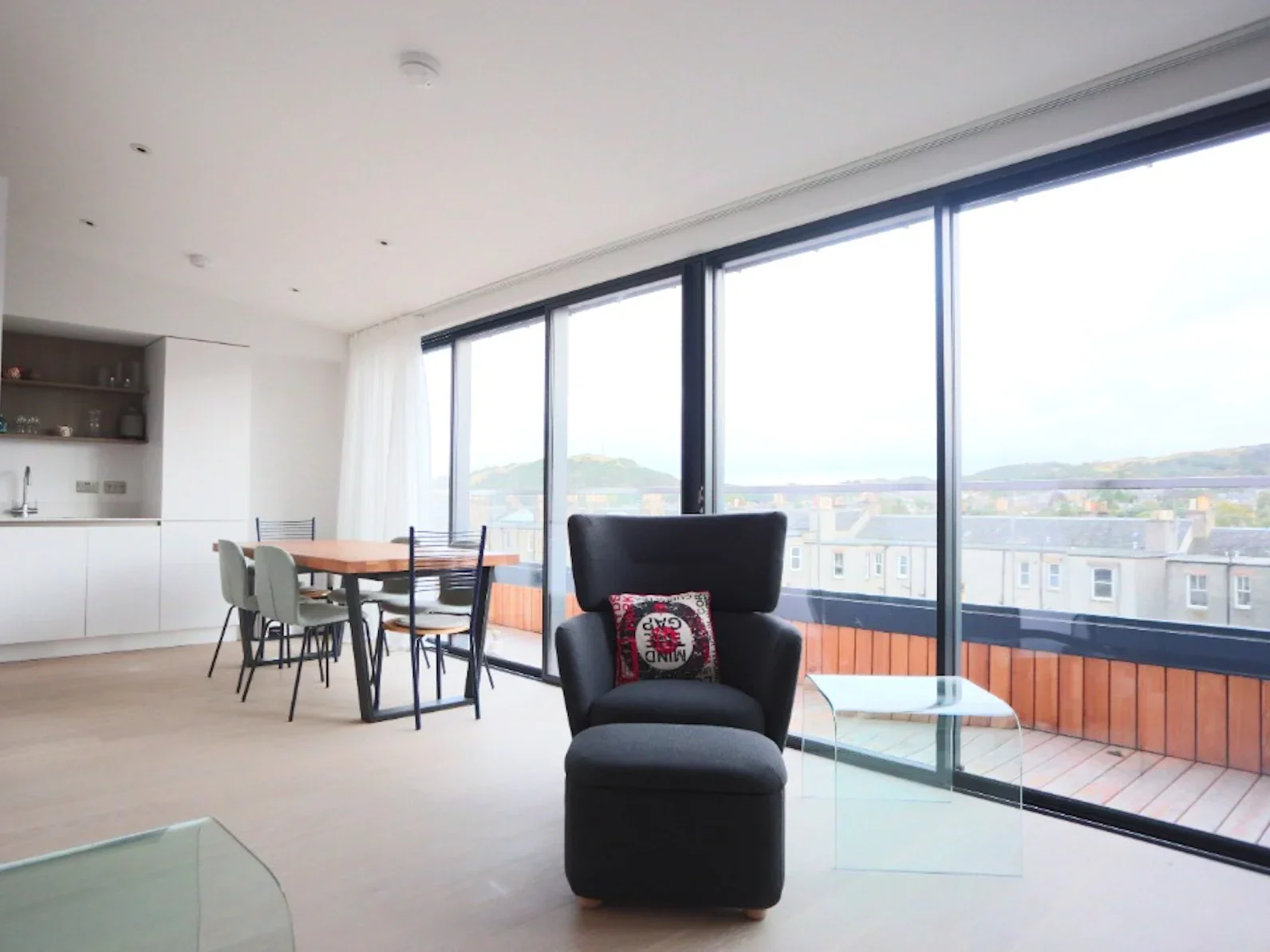 Flat Canaan Lane in Edinburgh