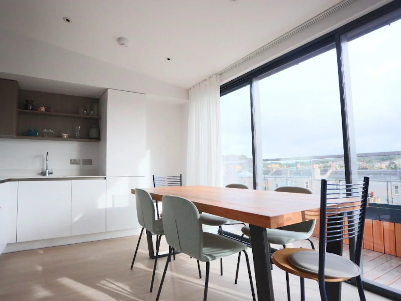 Flat Canaan Lane in Edinburgh