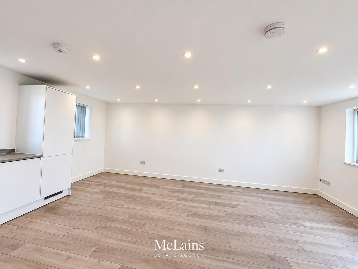 Flat Ramridge Road in Luton