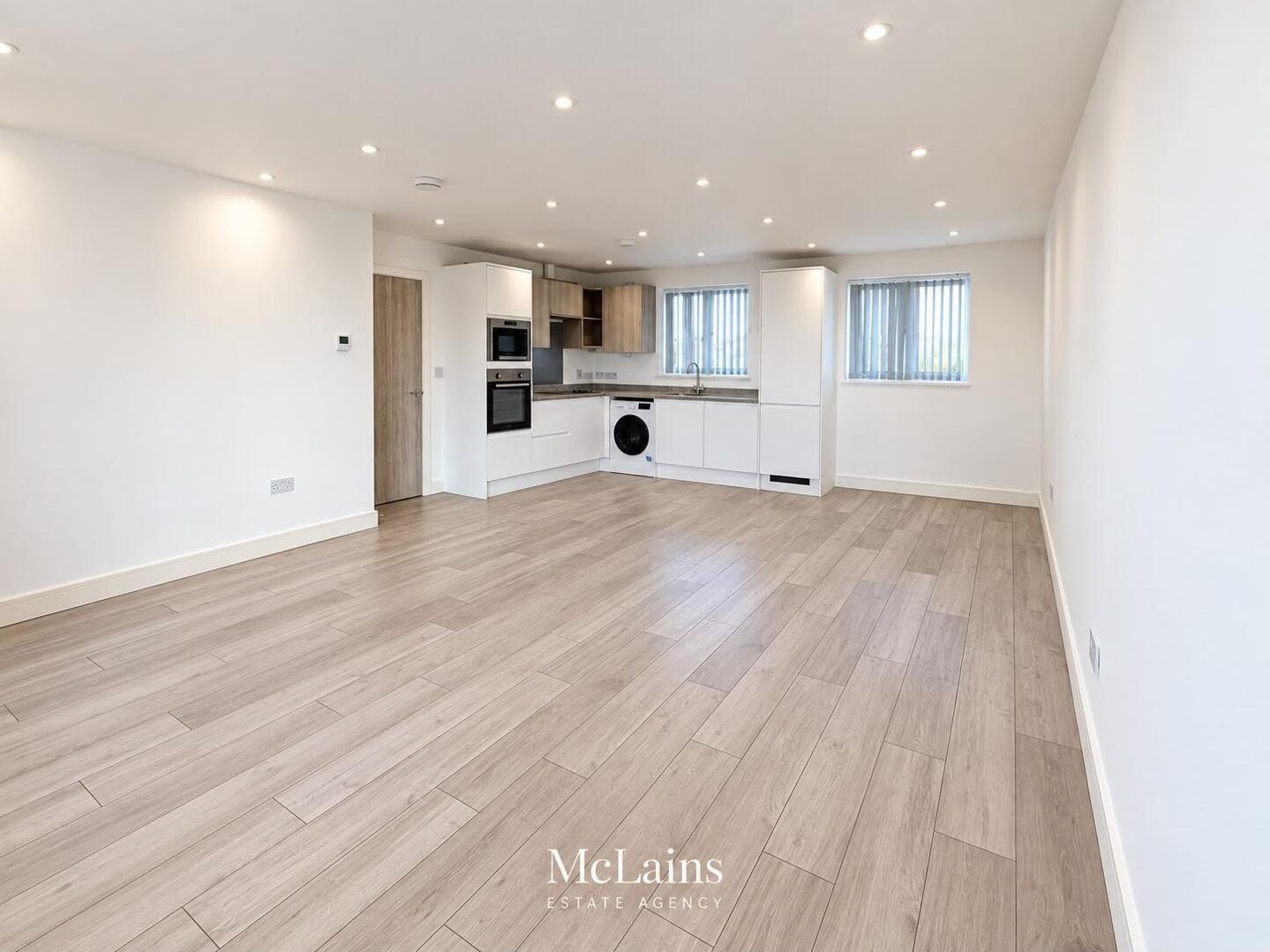 Flat Ramridge Road in Luton