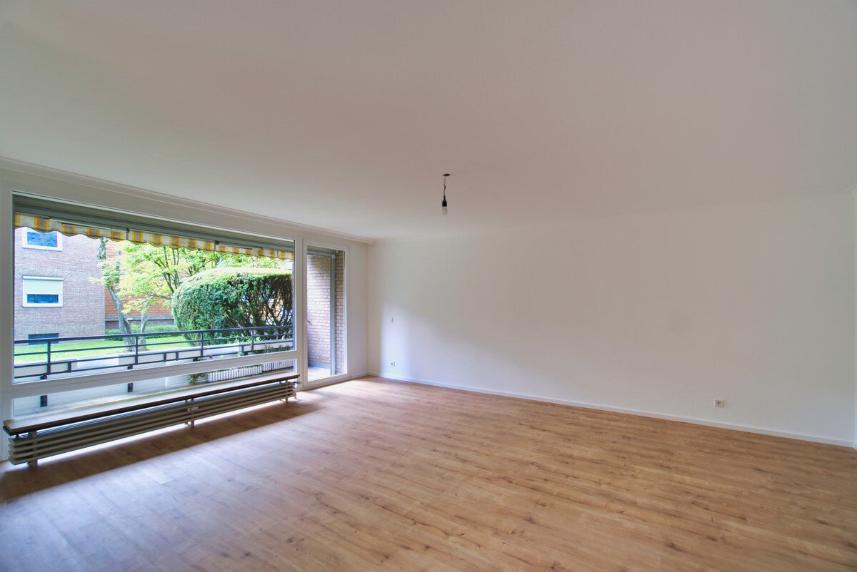 Wohnung Reisholzer Straße in Düsseldorf