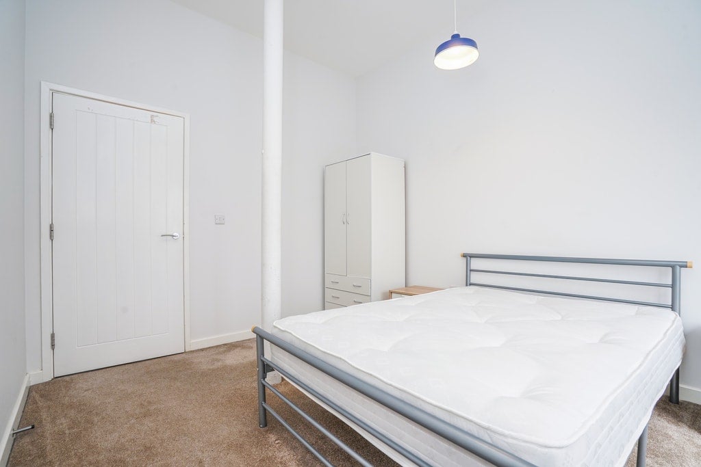Flat Goodman Street in Leeds