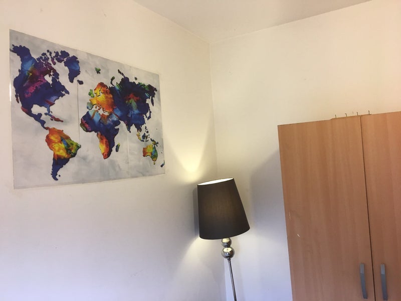 Room Salmen Road in Greater London