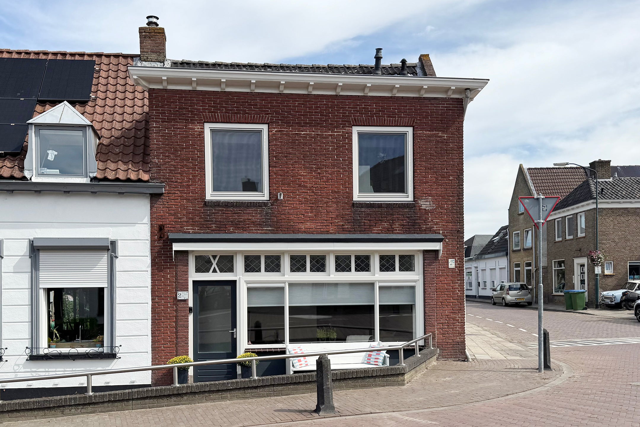 Hoekwoning te koop: Markt 2, Standdaarbuiten
