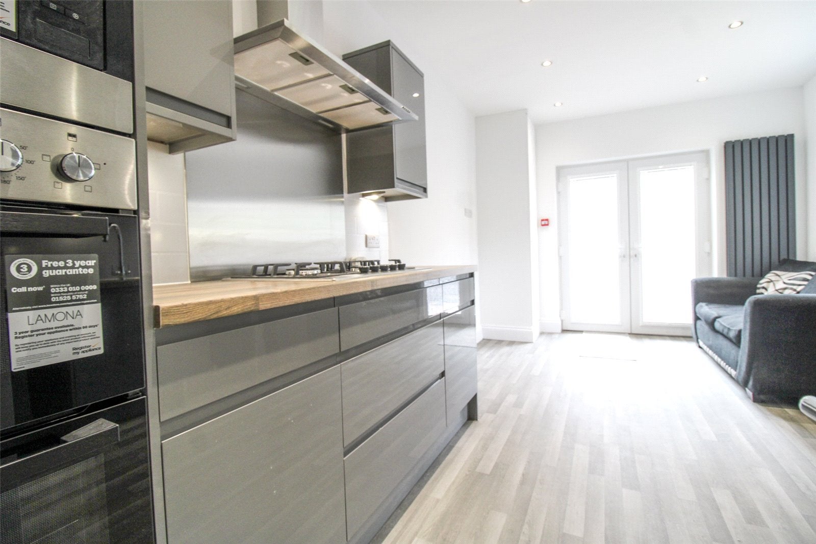 Room Clift House Road in Bristol
