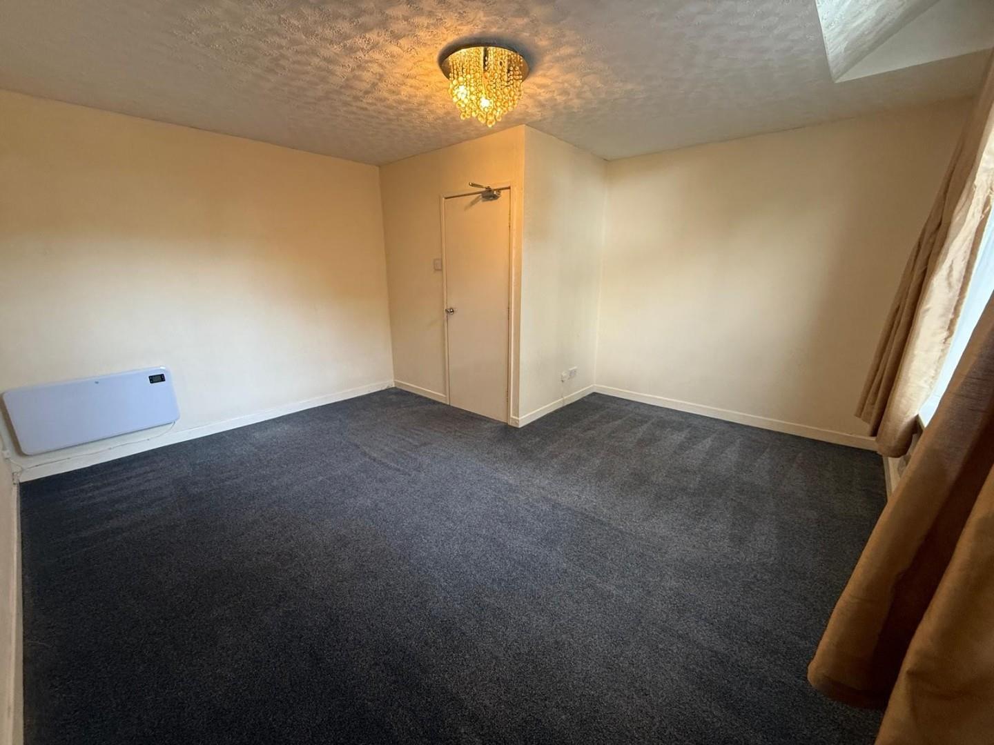 Flat Wellington Road in Bury