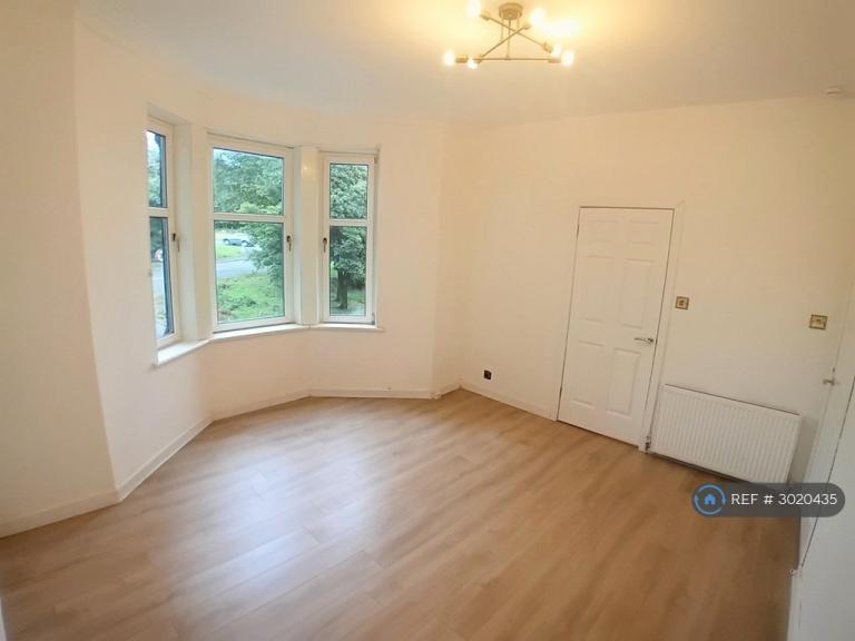 Flat Knoxville Road in Kilbirnie