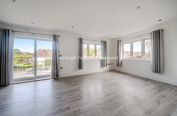 Flat Winchester Road in Greater London