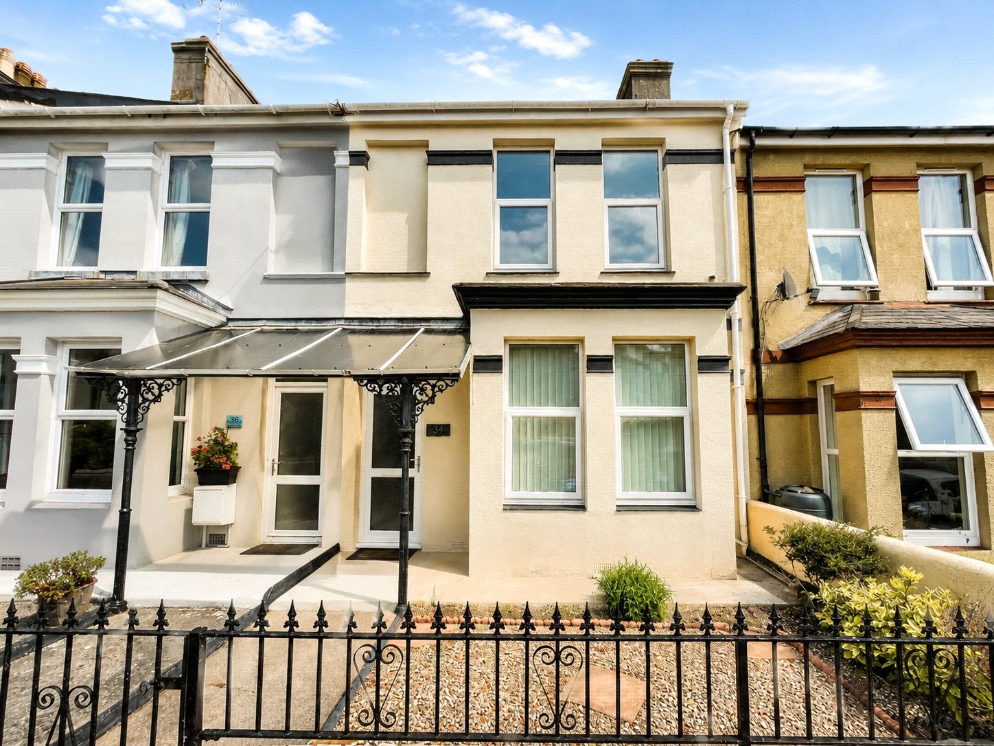 House Clarence Road in Torpoint