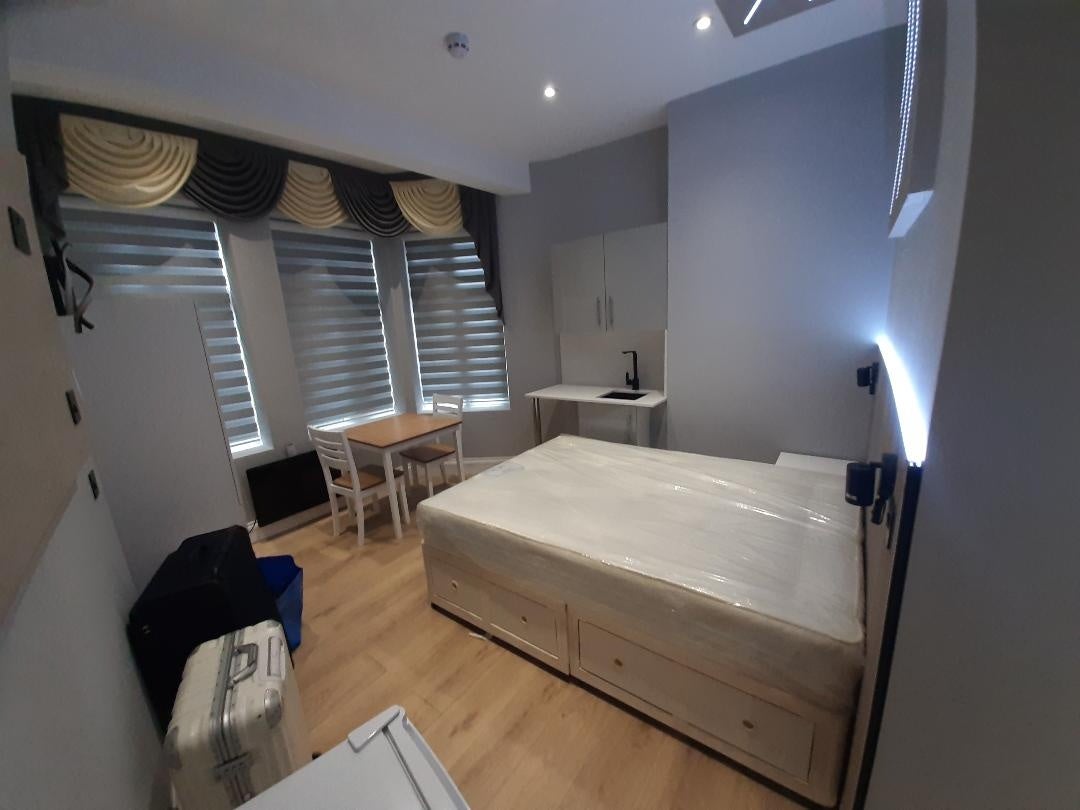 Room Parsons Green in Greater London