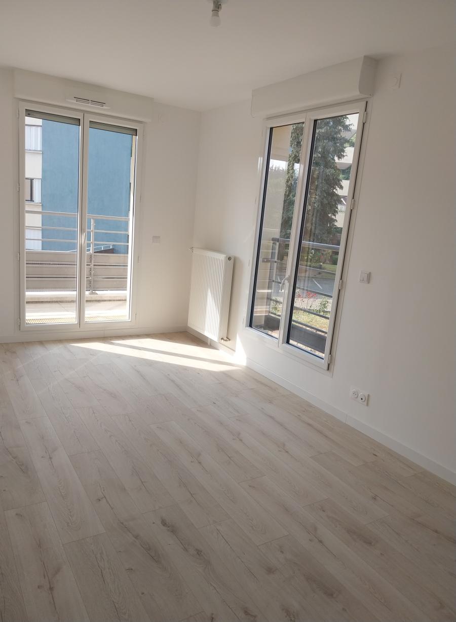Appartement Rue Roger Henry à Saint-Cyr-l'École