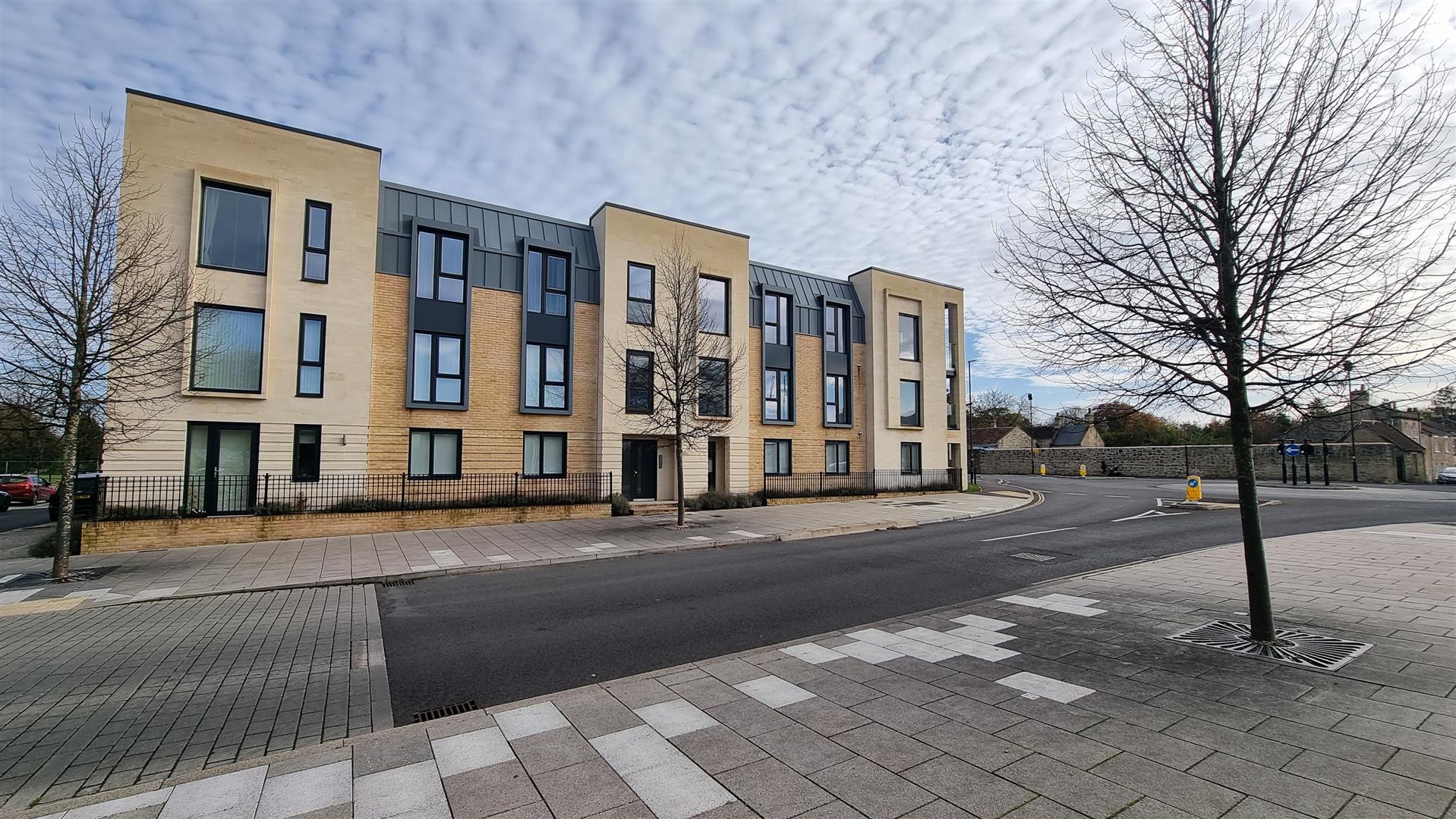 Flat Lower Bristol Road in Bath