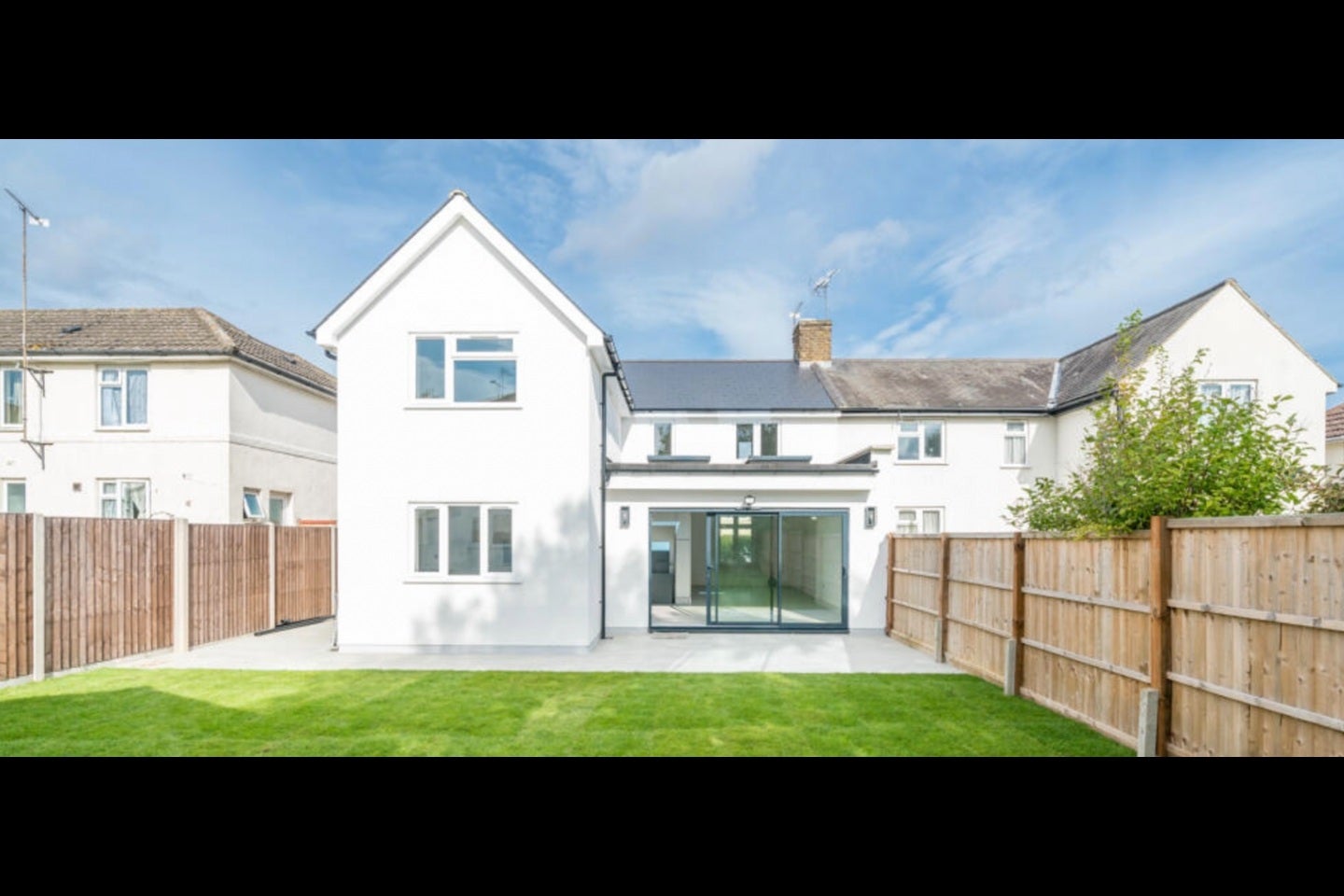 House Russell Road in Greater London