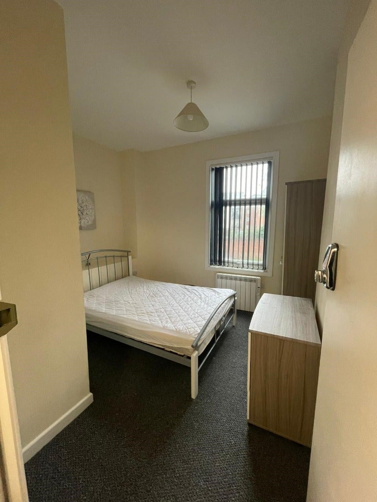 Room Gordon Street in Coventry