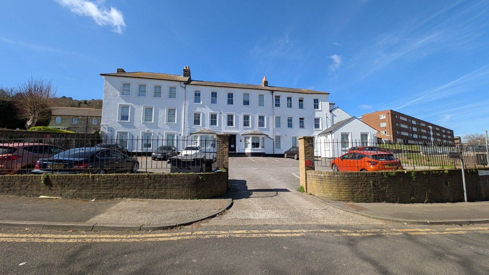 Flat Durham Hill in Dover