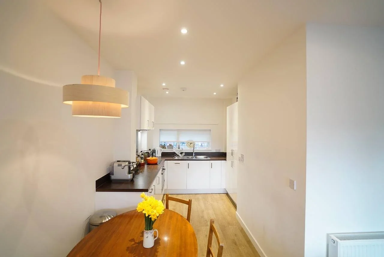 Flat Tolsford Road in Greater London