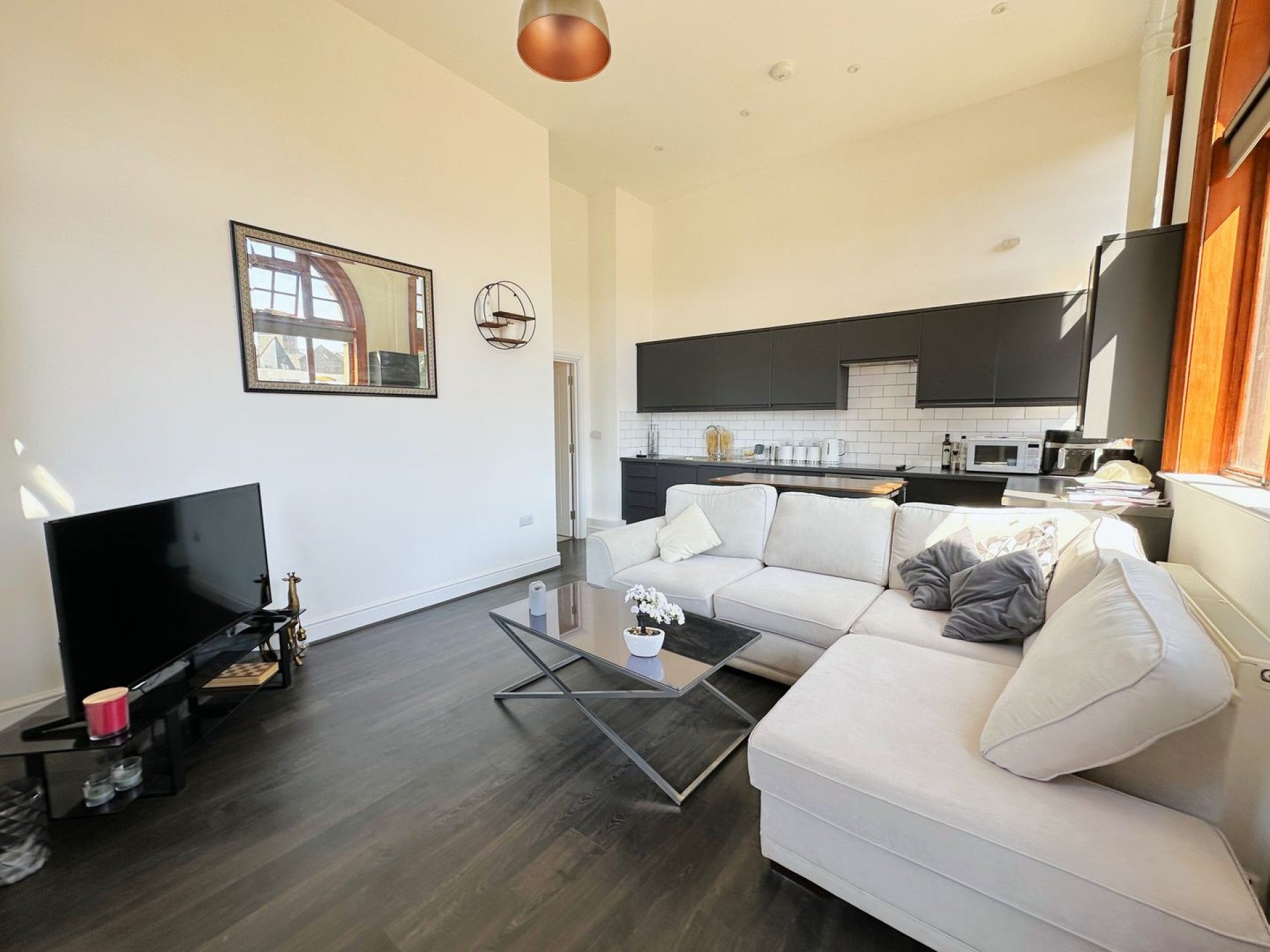 Flat Buckhurst Road in Rother