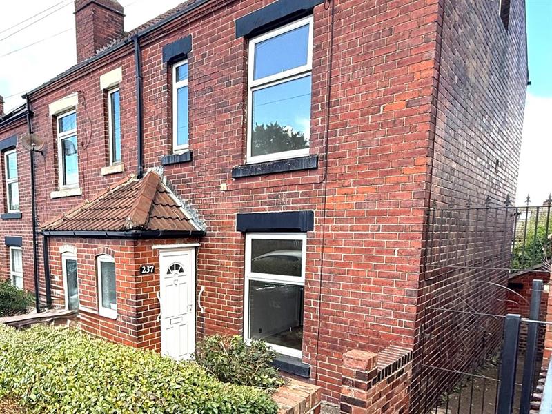 House Wincobank Avenue in Sheffield