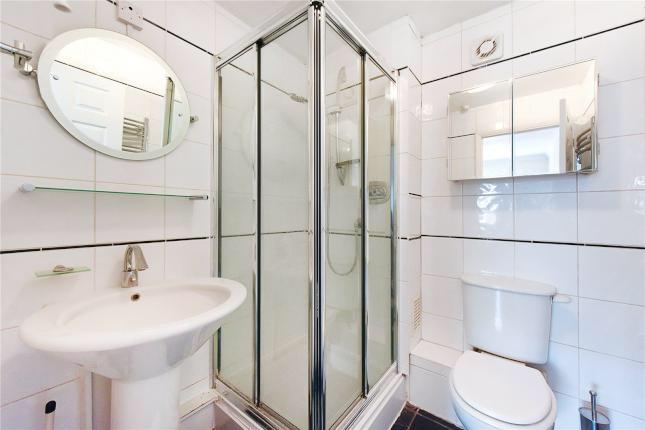 Room Lockesfield Place in Greater London