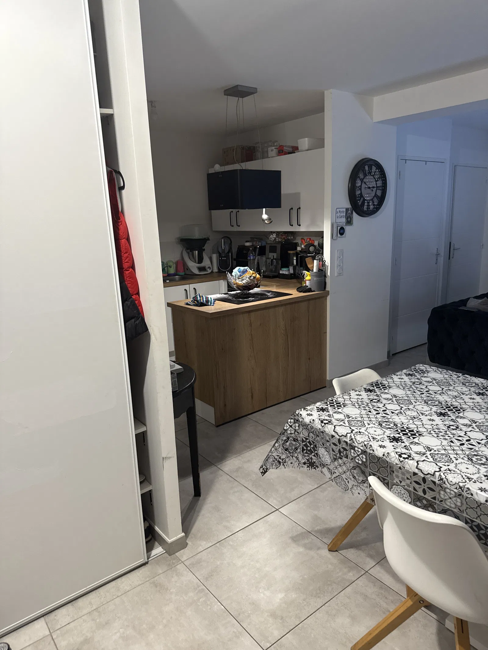 Room Allée du Vercors in Angers