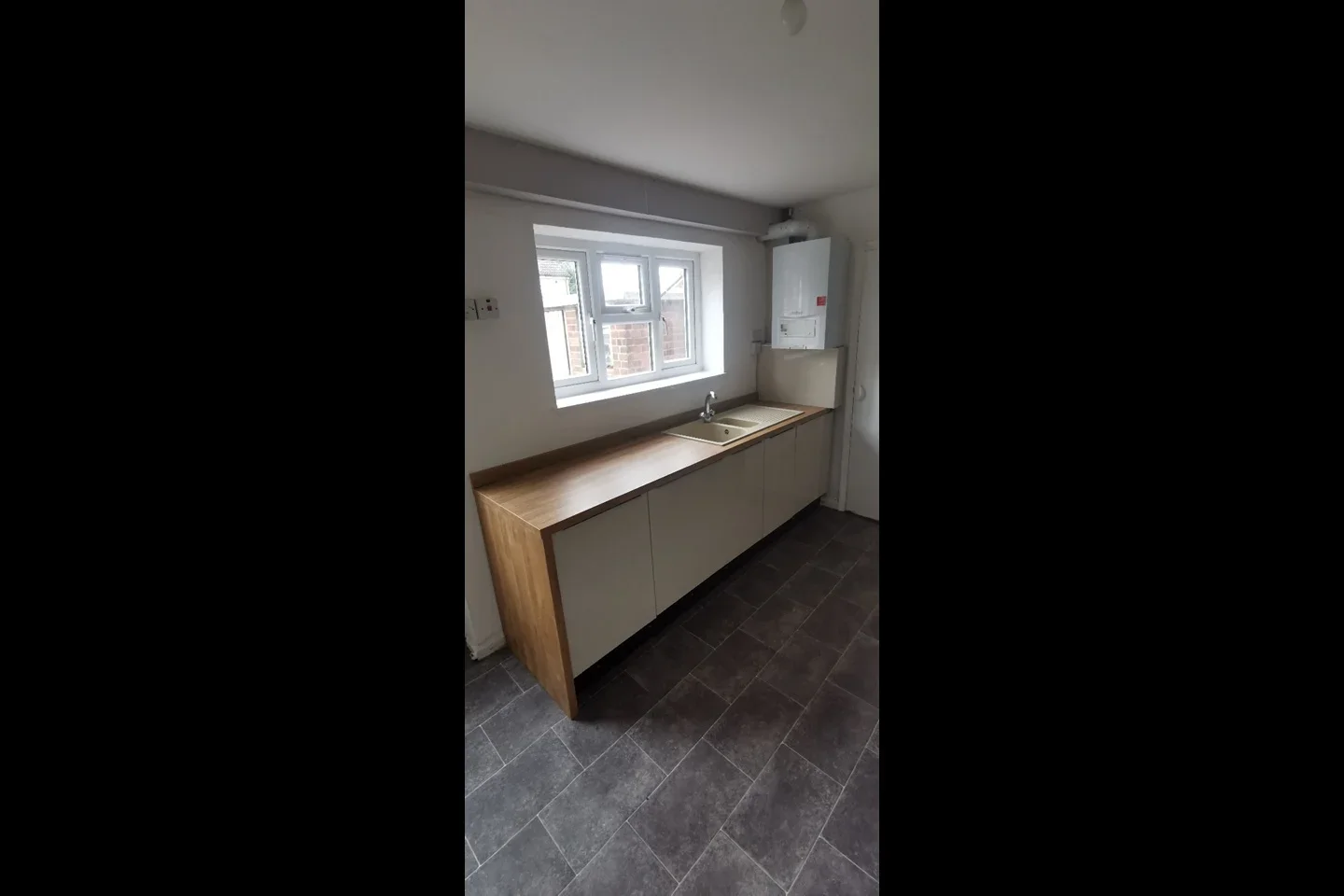 House Rodsley Crescent in Derby