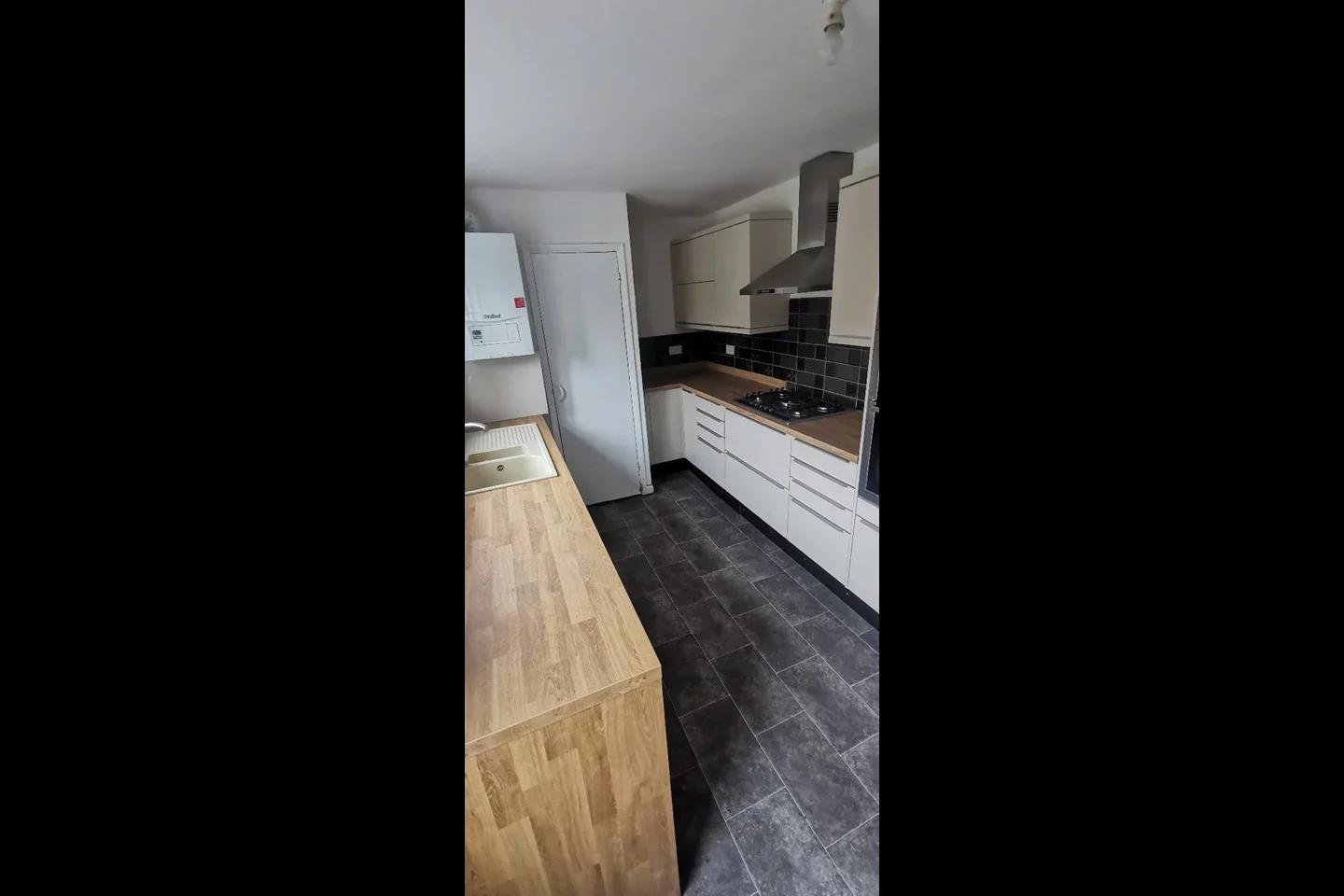 House Rodsley Crescent in Derby