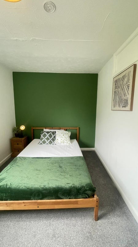 Room Alton Road in Bournemouth