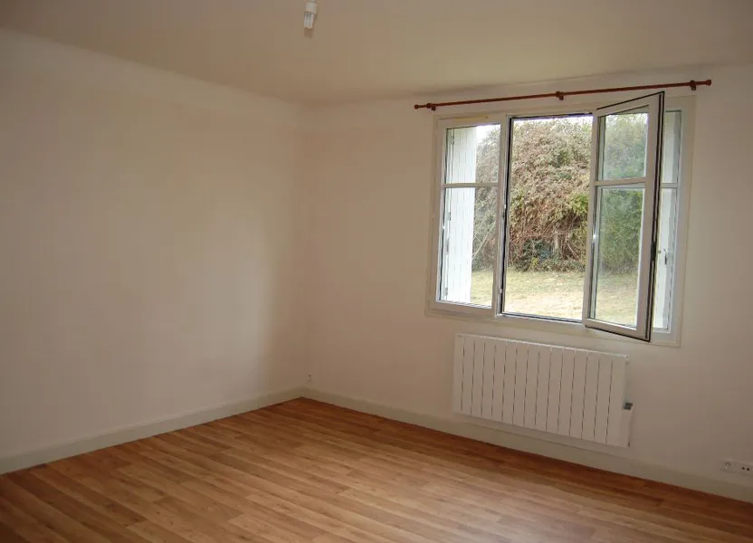 Flat Cité de la Mivoie in Saint-Satur