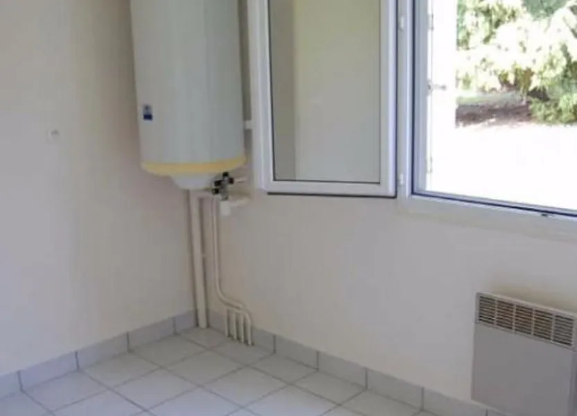 Flat Cité de la Mivoie in Saint-Satur