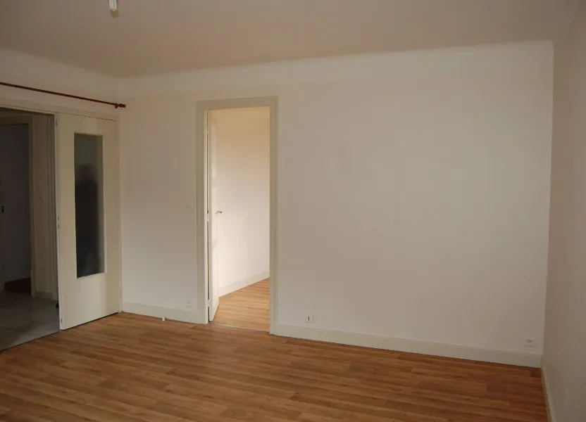 Flat Cité de la Mivoie in Saint-Satur