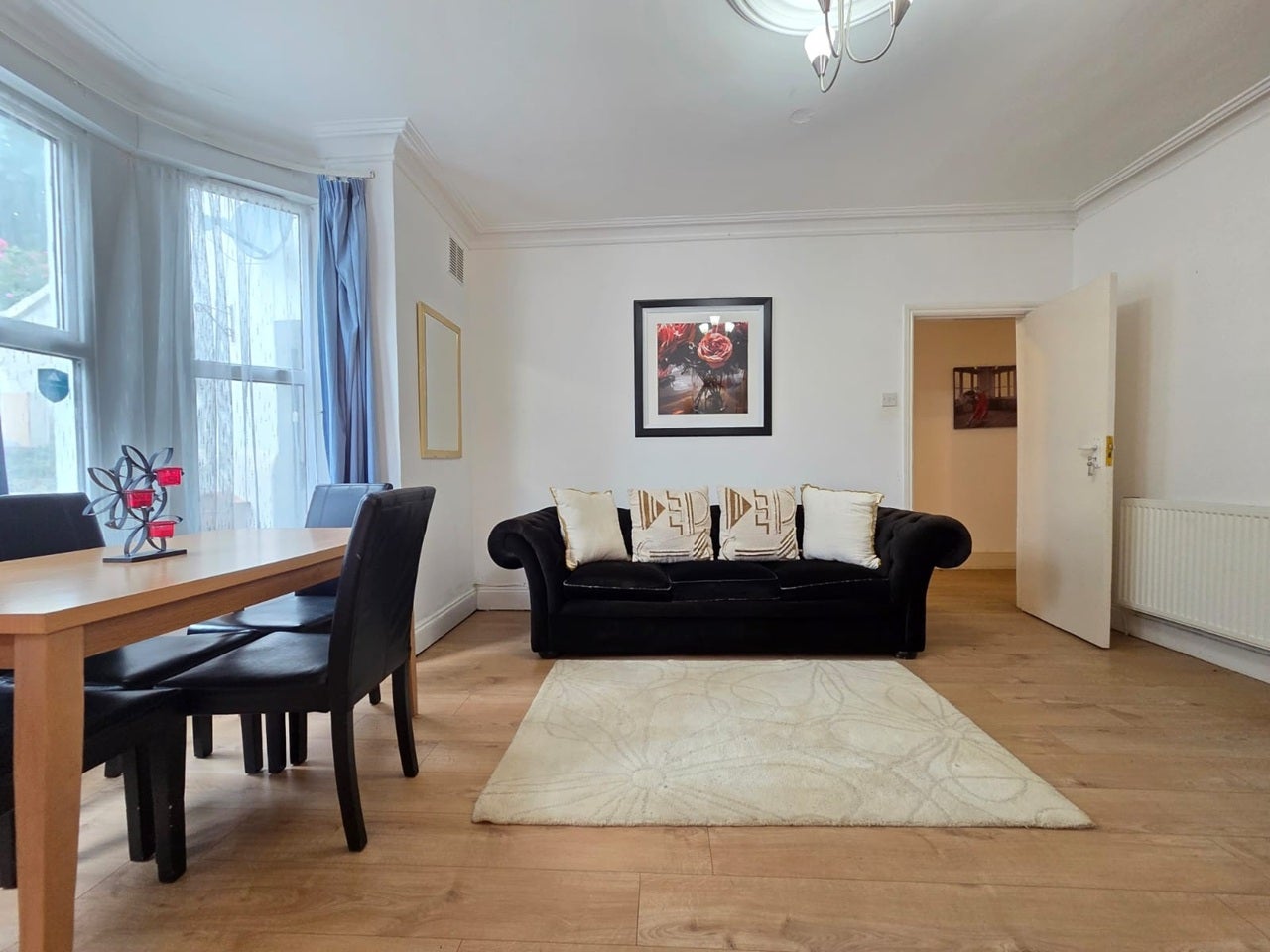 Flat Fairlop Road in Greater London