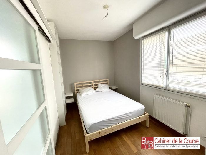 Appartement Rue Mandron à Bordeaux