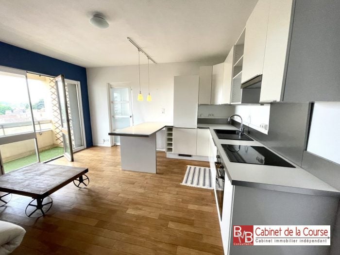 Appartement Rue Mandron à Bordeaux