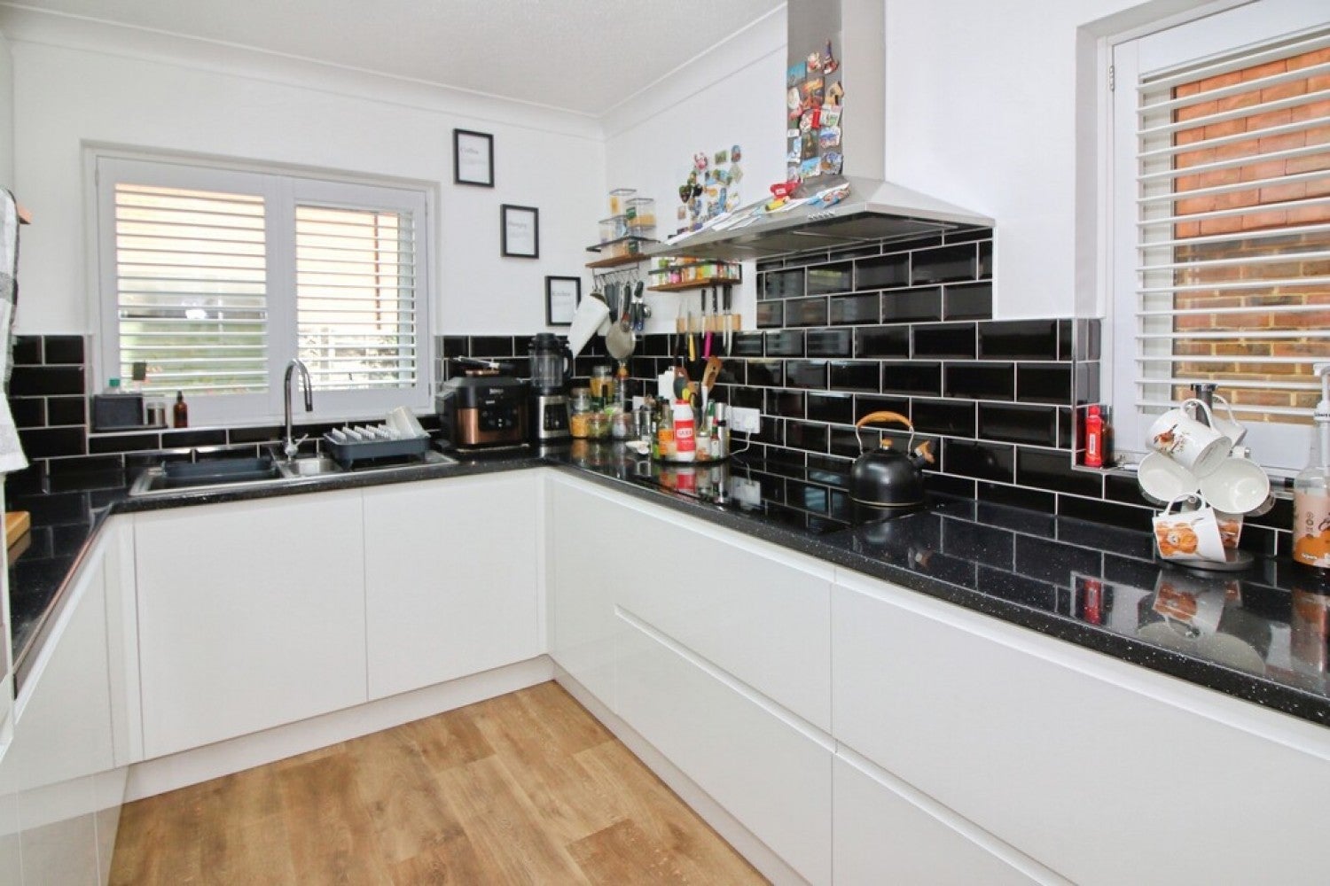 Flat Fernhill Lane in New Forest