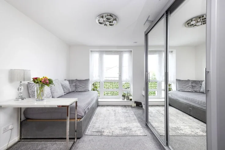 Flat Allanfield Place in City of Edinburgh