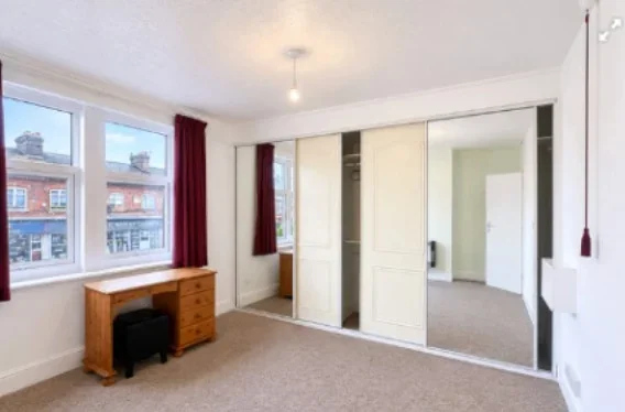 Flat Blaby Road in Oadby and Wigston