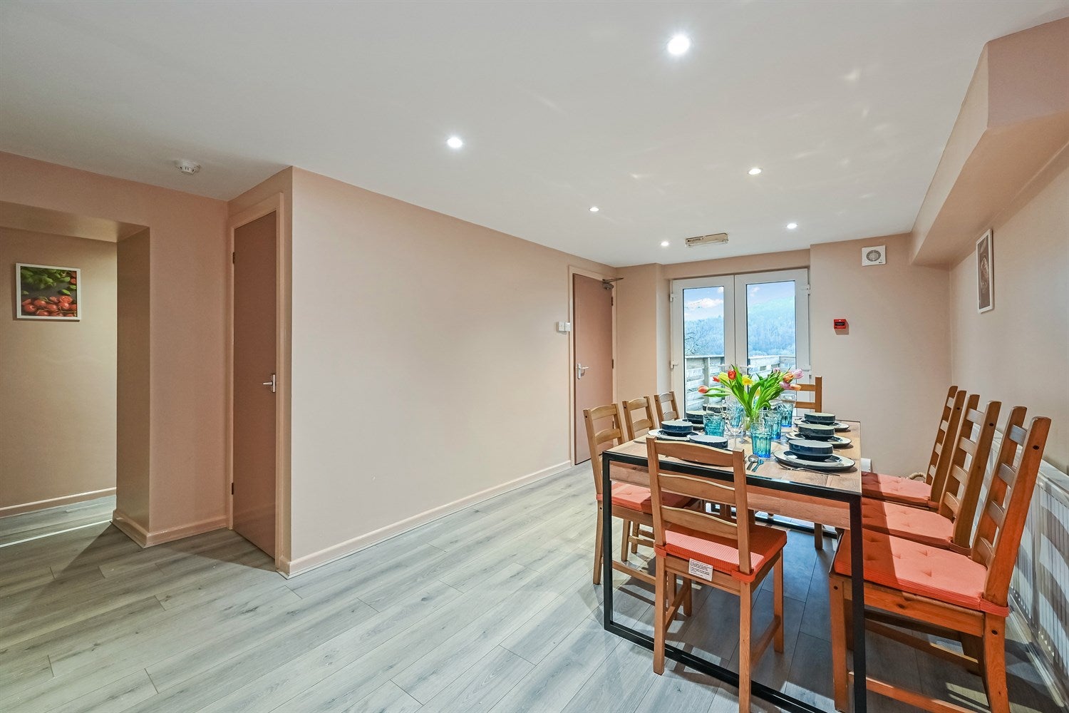 Flat Wood Road in Pontypridd