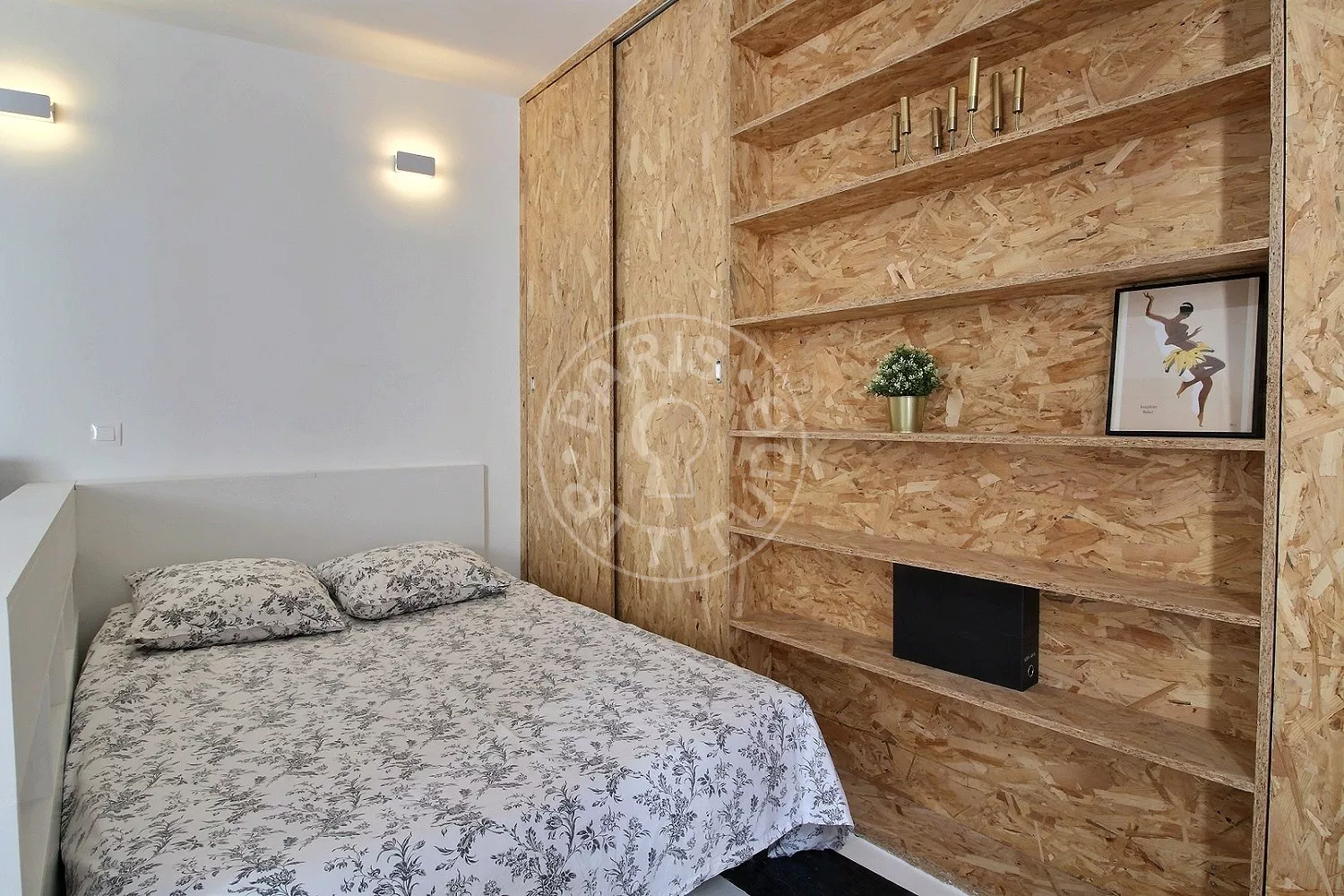 Appartement Rue des Trois Frères à Paris
