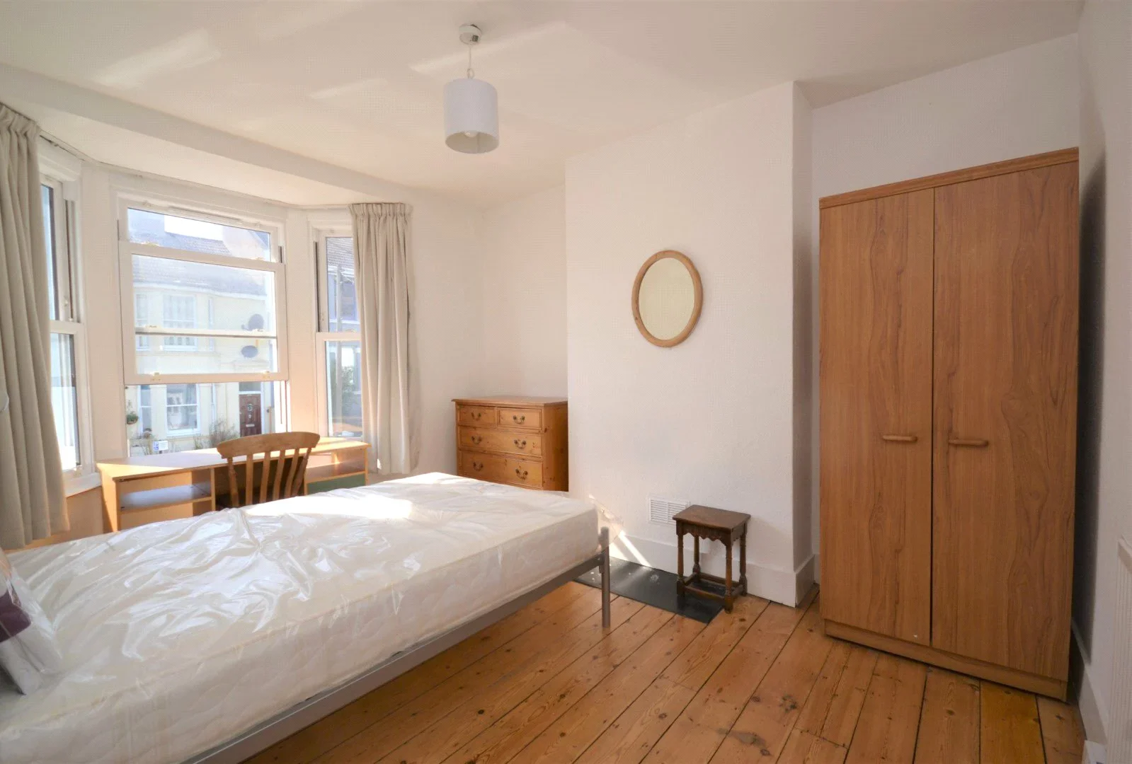 Flat Belton Road in Brighton